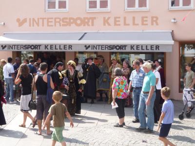 Aleksandra Kažes fotogrāfija, 2008.g. Visas autortiesības pieder tās autoram. Fotogrāfiju drīkst izmantot tikai nekomerciāliem mērķiem.