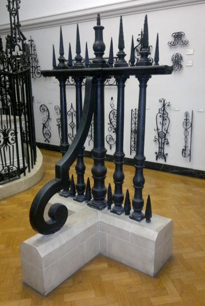 'Cast Iron railings in the V & A given by St. Paul's Cathedral M.209-1-1976' by Philafrenzy - Own work. Licensed under CC0 via Commons - https://commons.wikimedia.org/wiki/File:Cast_Iron_railings_in_the_V_%26_A_given_by_St._Paul%27s_Cathedral_M.209-1-1976.jpg#/media/File:Cast_Iron_railings_in_the_V_%26_A_given_by_St._Paul%27s_Cathedral_M.209-1-1976.jpg